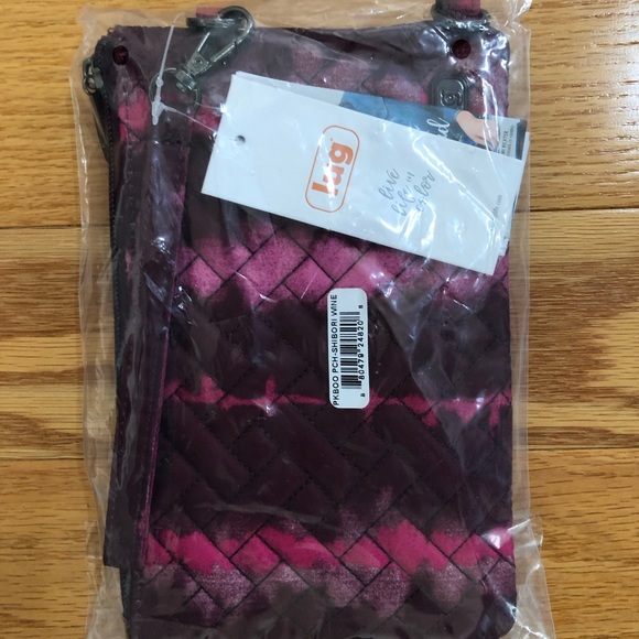 NWT Lug Peekaboo Phone Pouch - Picture 5 of 6